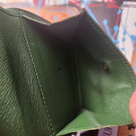 Green Louis Vuitton Epi Snap Wallet - Picture 7 of 16